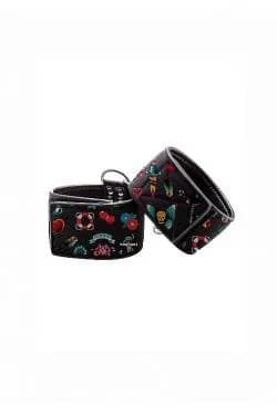 Наручники на цепочке Printed Hand Cuffs Old School Tattoo Style
